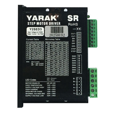 Y2SED3 7.8A Gleichstrom-Schrittantrieb 2-Phase mit Alarmausgang 24 - 75VDC-Eingang